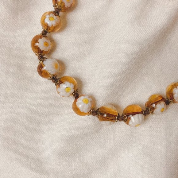 Daisy Faux Amber Glass Bead Knotted Bracelet - Picture 5 of 10